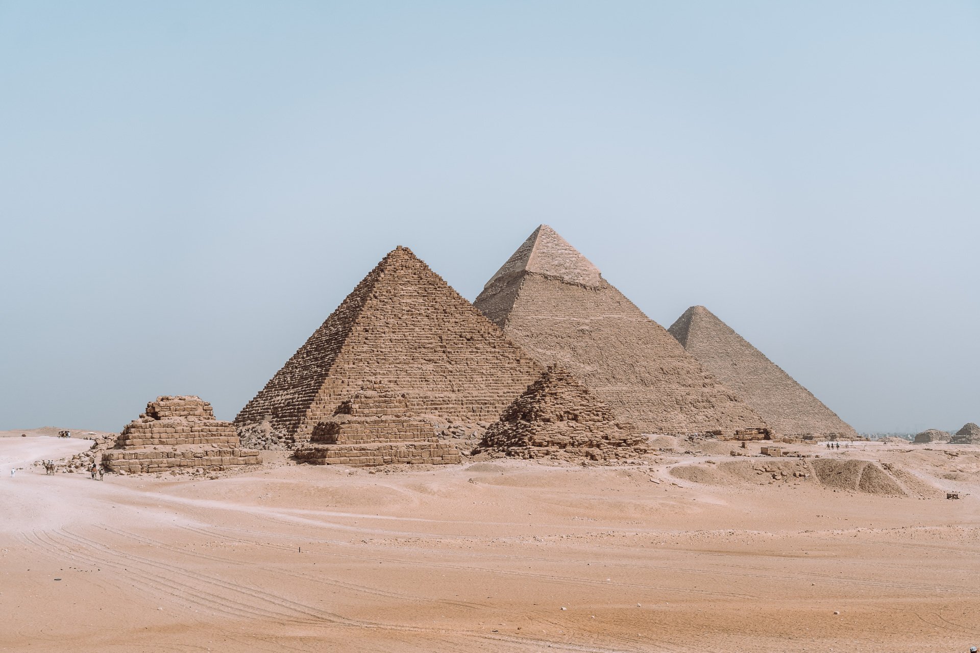 파노라마 뷰 포인트 (Pyramids Panorama)